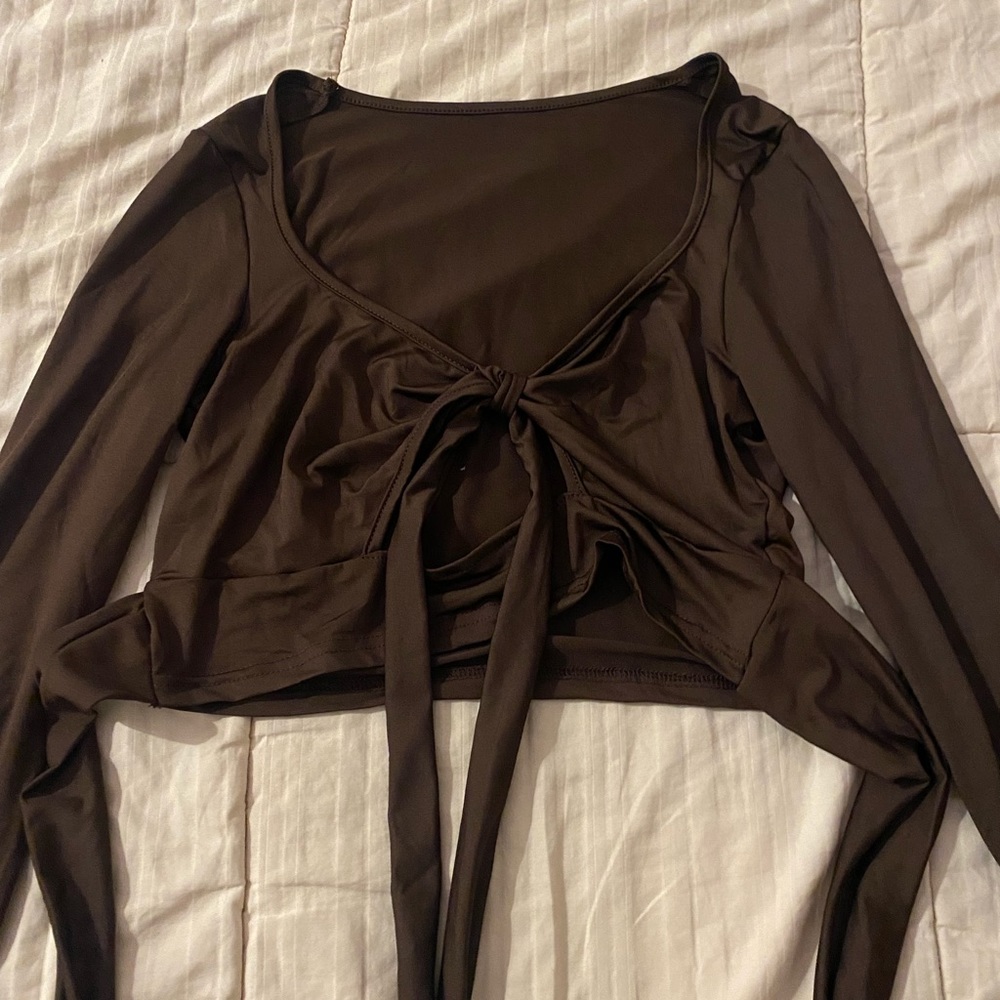 Brown long sleeve crop top